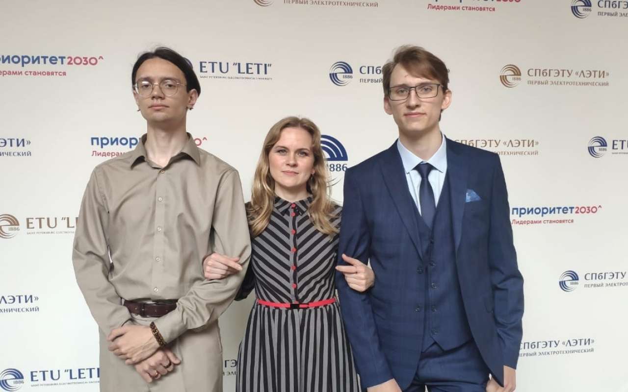 «Самое главное в ЛЭТИ – это интересные люди»: выпускник ФЭЛ 2024 о том, как учиться, чтобы было легко