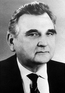 Зав. кафедрой КЭОП ЛЭТИ (1988-2008), доктор техн. наук, профессор А.А. Бузников